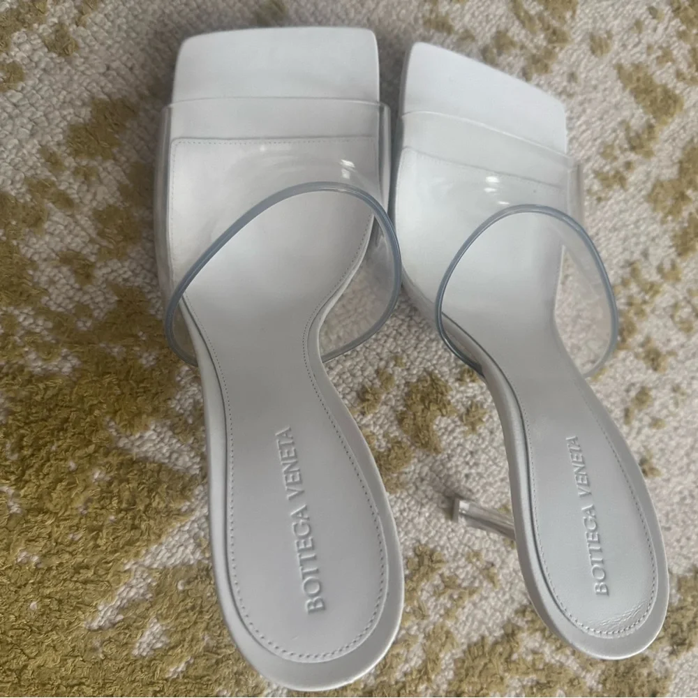 Bottega Veneta White Heeled Sandals - Picture 2 of 8